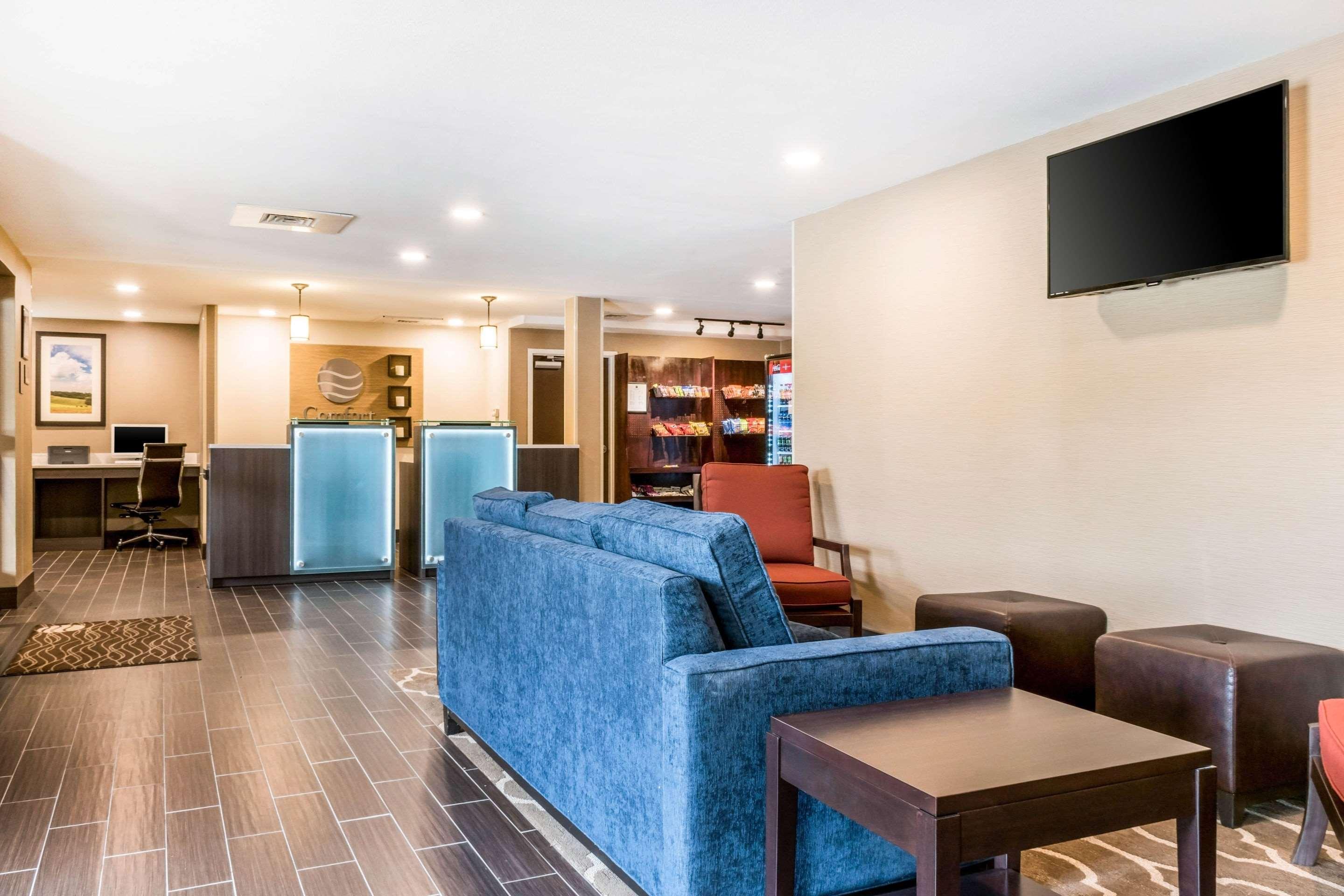 Comfort Inn Чемберсберг Экстерьер фото